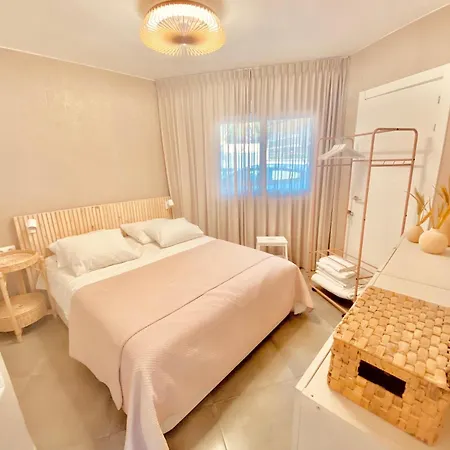 La Casita De La Playa-bungalow Miami Playa